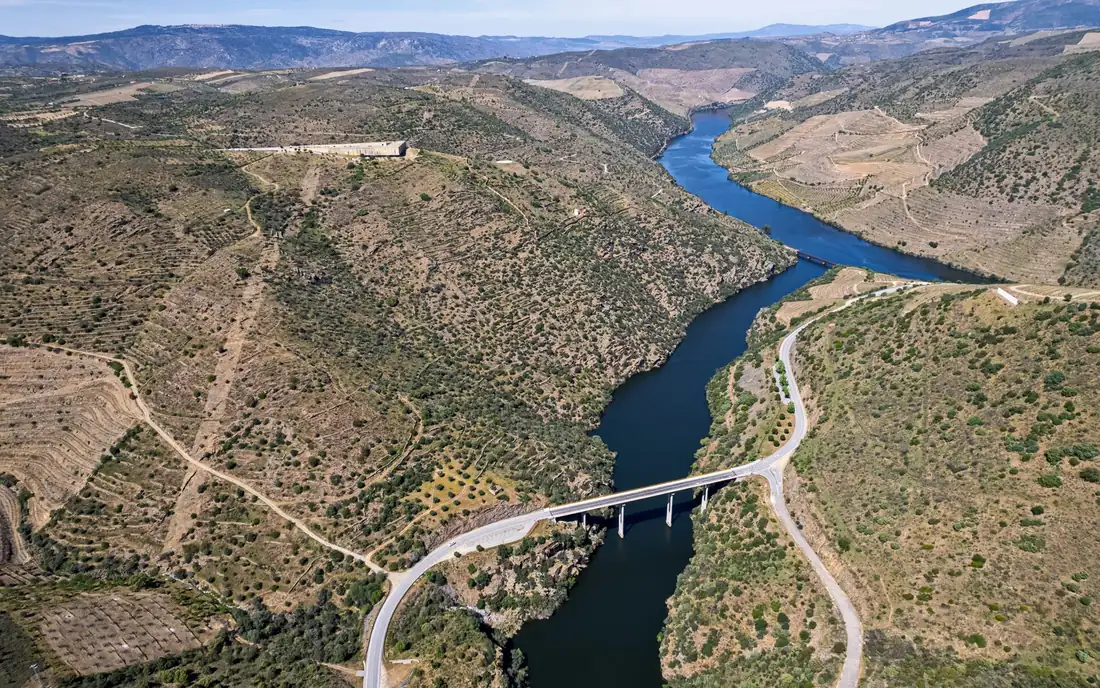 Côa Valley landscape with schist rocks